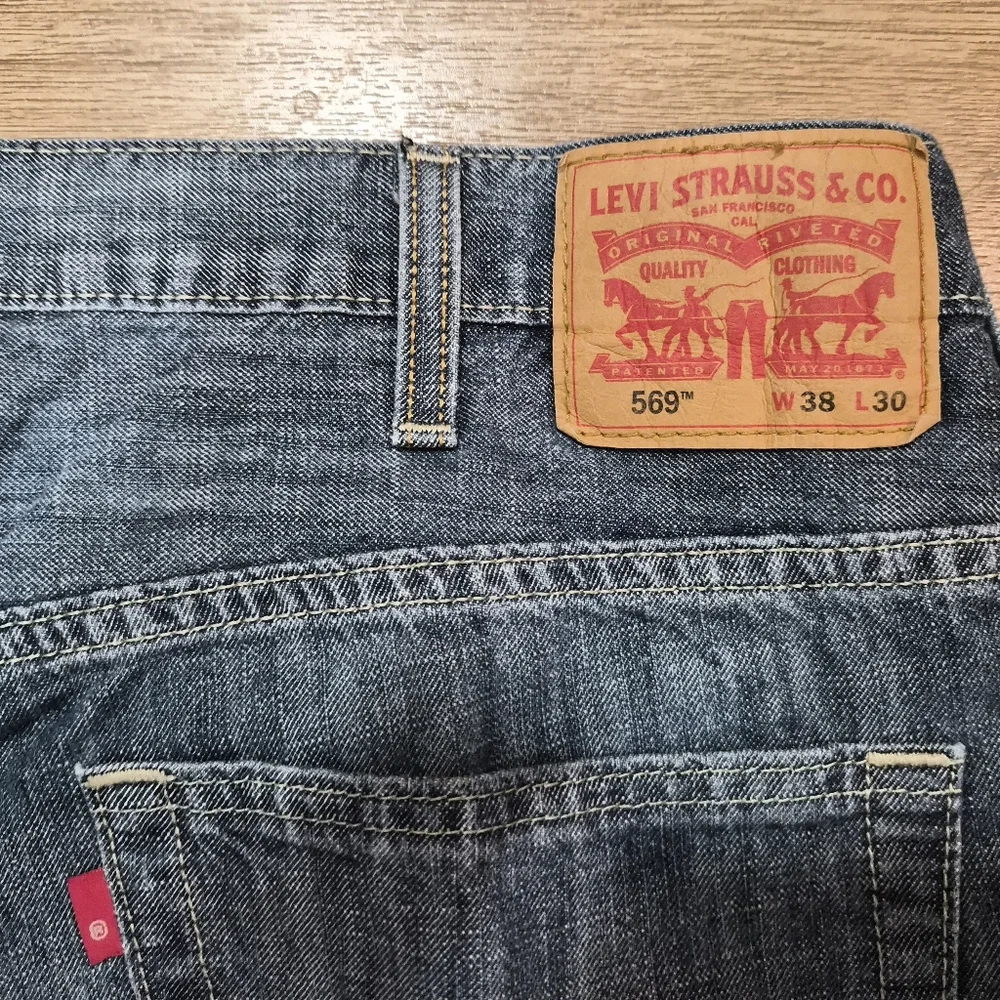 ​Levi’s 569 Loose Straight Leg Mens Jeans Blue Denim 38x27 Hemmed Professionally